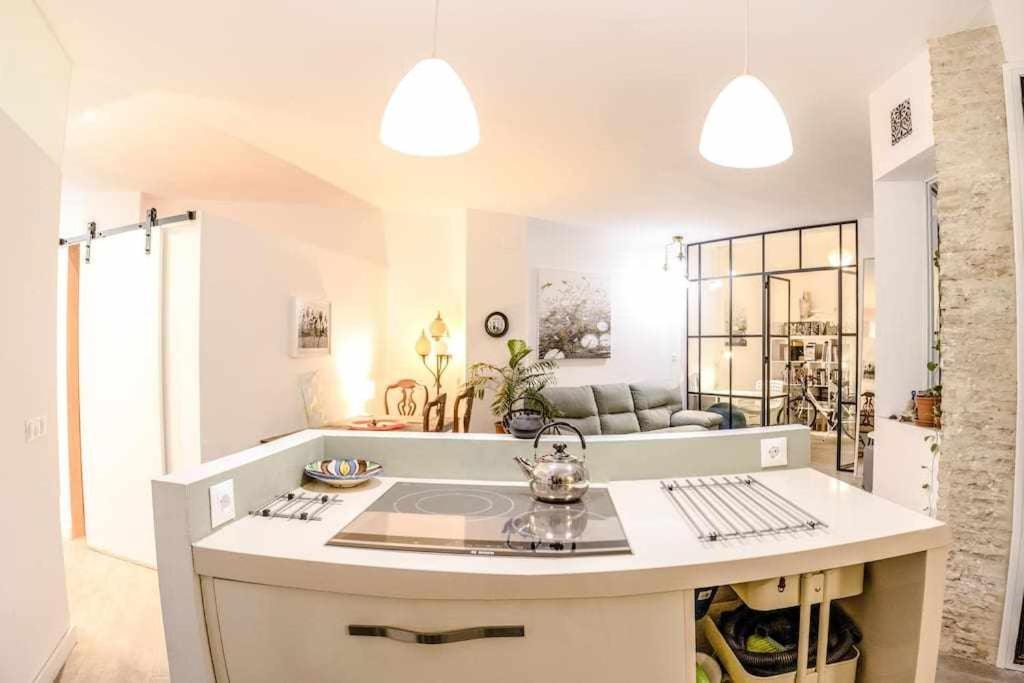 Monkeys Apartments La Artista Sevilla Kültér fotó